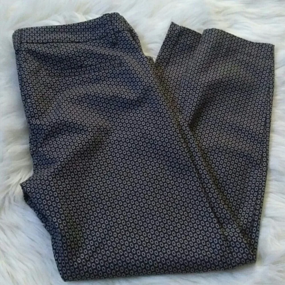 Maurices The Smart Diamond Patterned Round The Clock Skinny Ankle Pant - Picture 7 of 7